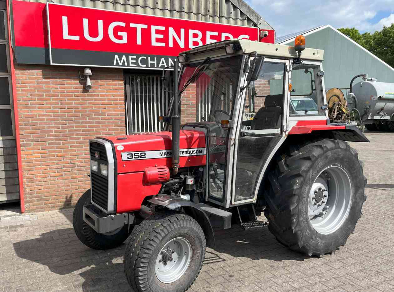 Massey Ferguson 352 Turbo Tractoren. - Traktor: gambar 3 Massey Ferguson 352 Turbo Tractoren. - Traktor: gambar 3