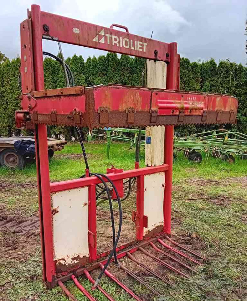 Trioliet TU170 kuilvoersnijder voermachines - Peralatan silo: gambar 4 Trioliet TU170 kuilvoersnijder voermachines - Peralatan silo: gambar 4