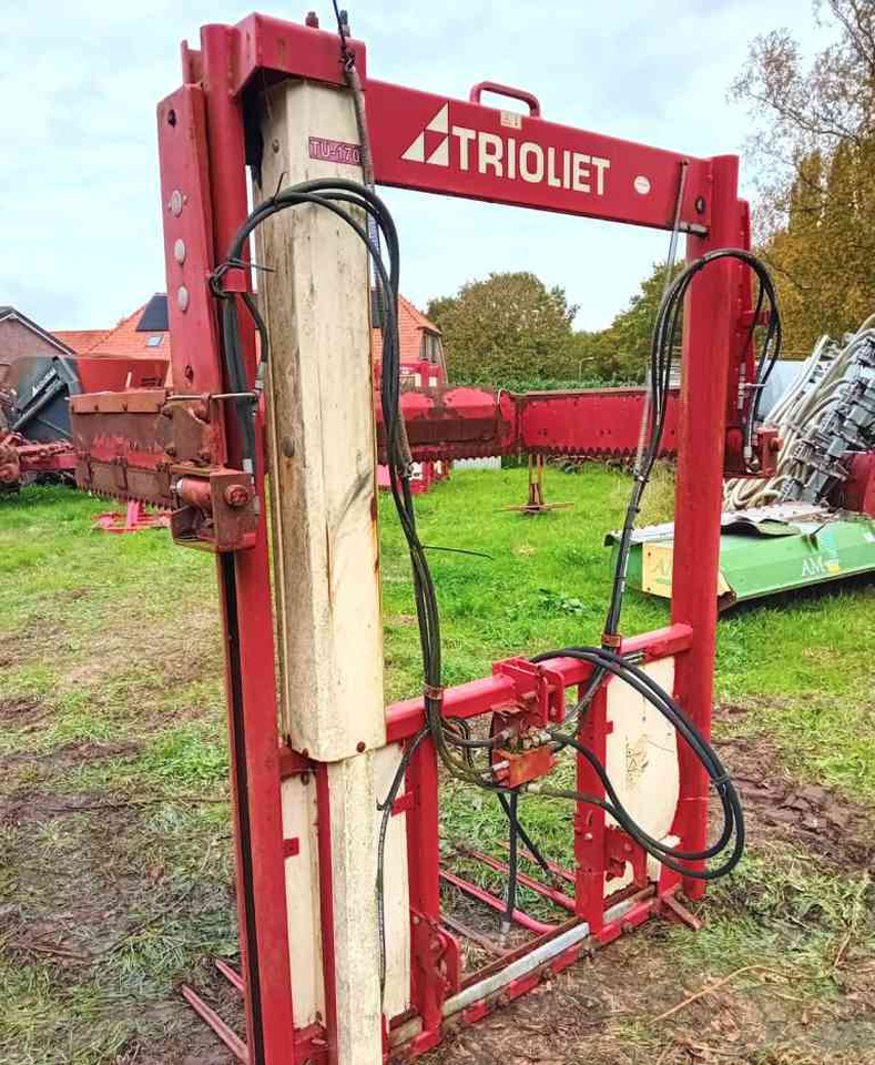 Trioliet TU170 kuilvoersnijder voermachines - Peralatan silo: gambar 2 Trioliet TU170 kuilvoersnijder voermachines - Peralatan silo: gambar 2
