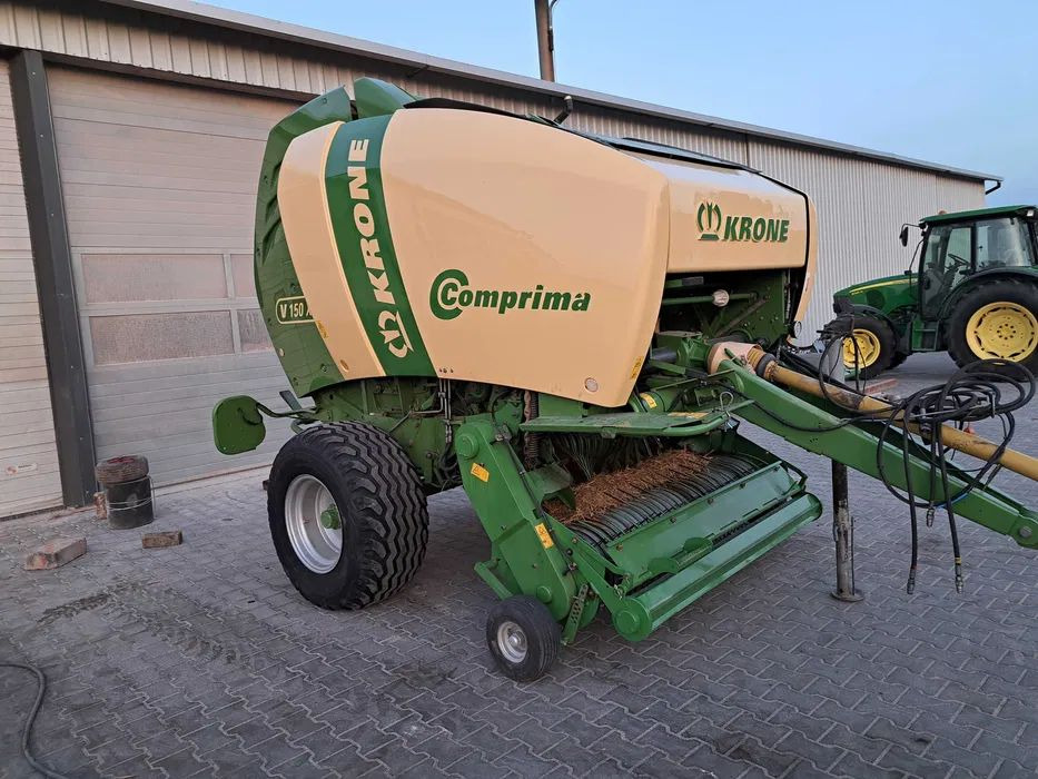 Prasa rolująca Krone Comprima 150XC - Baler bulat: gambar 3 Prasa rolująca Krone Comprima 150XC - Baler bulat: gambar 3
