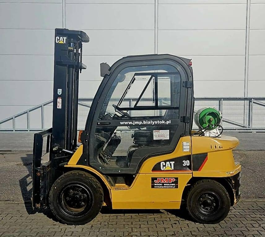 CAT GP 30 N - Forklift LPG: gambar 1 CAT GP 30 N - Forklift LPG: gambar 1