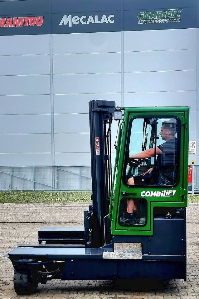 Loader empat arah Combilift C 4000 MK4 DIESEL: gambar 8 Loader empat arah Combilift C 4000 MK4 DIESEL: gambar 8