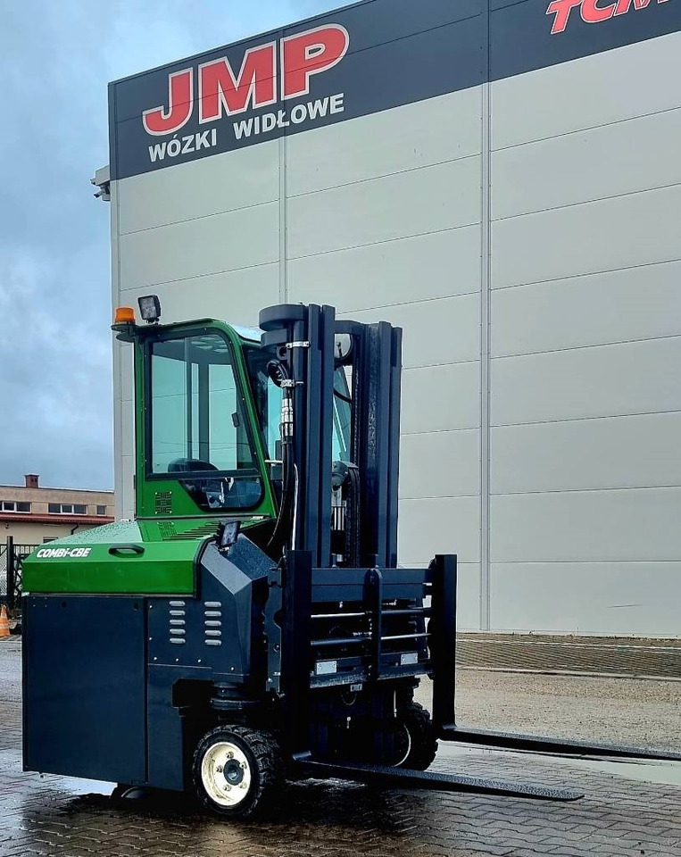 Combilift CBE 2500 - Loader empat arah: gambar 1 Combilift CBE 2500 - Loader empat arah: gambar 1