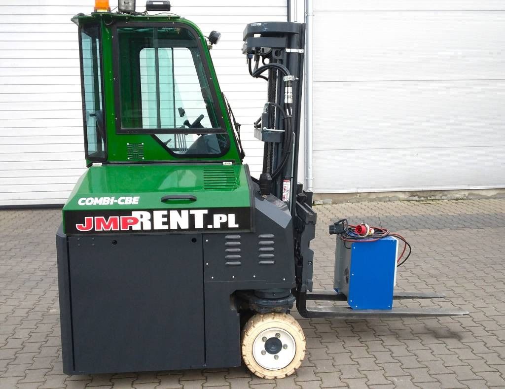 Combilift CBE 2500 - Loader empat arah: gambar 1 Combilift CBE 2500 - Loader empat arah: gambar 1