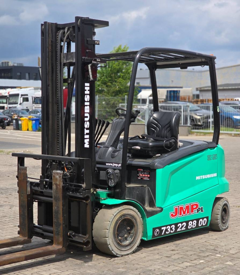 Mitsubishi FB 35 N - Forklift listrik: gambar 4 Mitsubishi FB 35 N - Forklift listrik: gambar 4