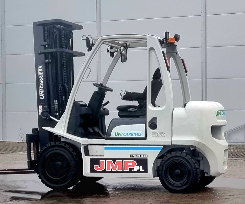 UniCarriers YG 1 D2 A32 Q - Forklift diesel: gambar 2 UniCarriers YG 1 D2 A32 Q - Forklift diesel: gambar 2