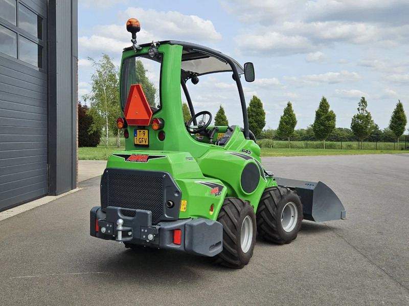 Avant 645i TDL+ mini-shovel - Track loader yang ringkas: gambar 4 Avant 645i TDL+ mini-shovel - Track loader yang ringkas: gambar 4