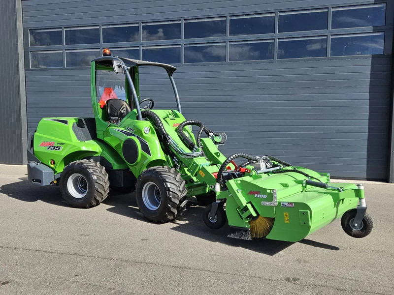 Avant 735i Rental mini-shovel - Track loader yang ringkas: gambar 1 Avant 735i Rental mini-shovel - Track loader yang ringkas: gambar 1