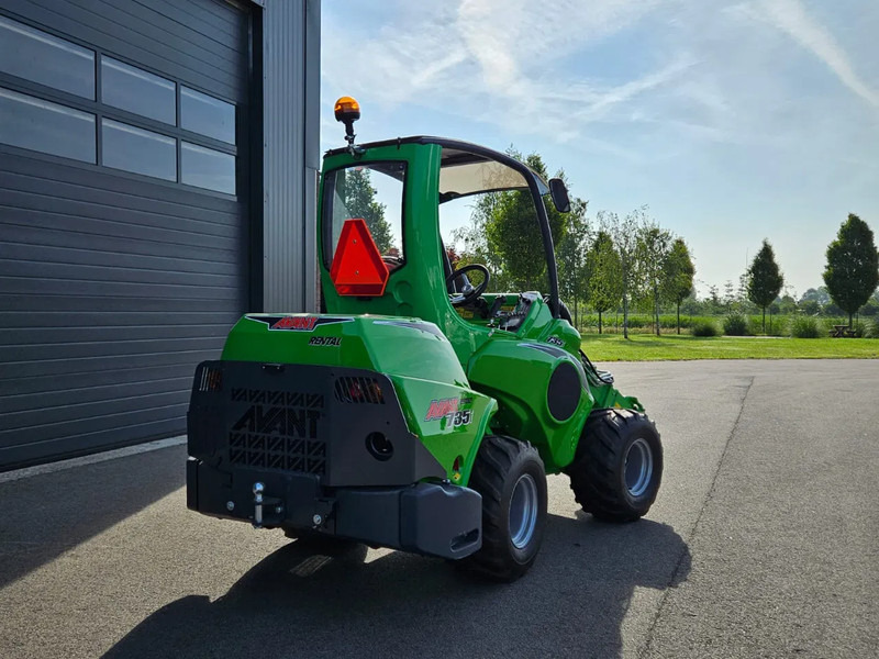 Avant 735i Rental mini-shovel - Track loader yang ringkas: gambar 4 Avant 735i Rental mini-shovel - Track loader yang ringkas: gambar 4