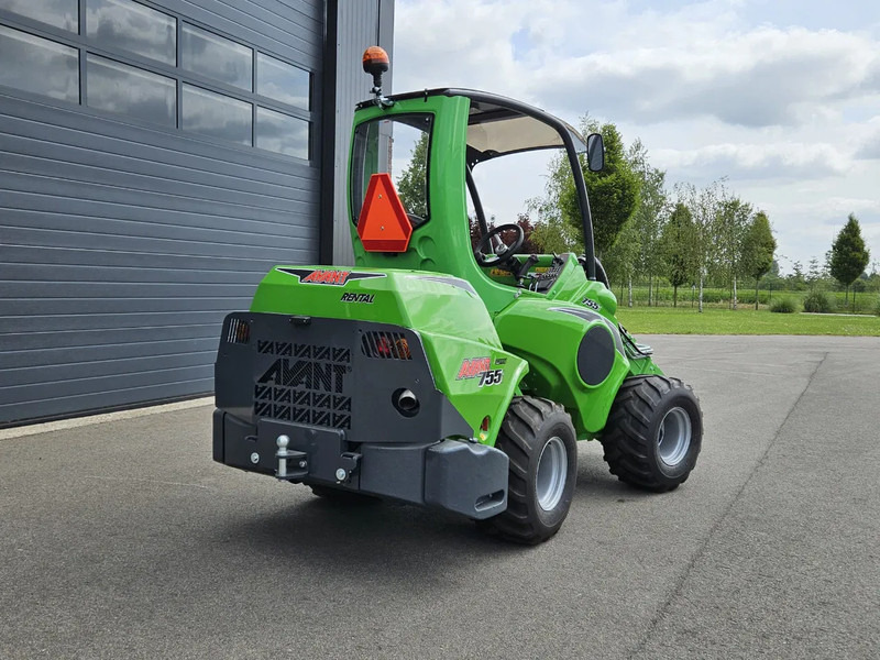 Avant 755i Rental mini-shovel - Track loader yang ringkas: gambar 5 Avant 755i Rental mini-shovel - Track loader yang ringkas: gambar 5