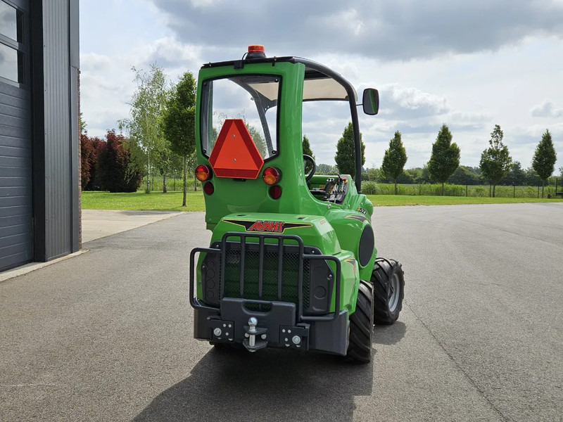 Avant E527 mini-shovel - Track loader yang ringkas: gambar 5 Avant E527 mini-shovel - Track loader yang ringkas: gambar 5