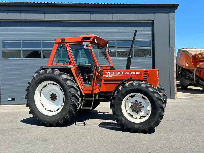 Fiat New Holland 110-90DT 110-90DT - Tractor head: gambar 2 Fiat New Holland 110-90DT 110-90DT - Tractor head: gambar 2