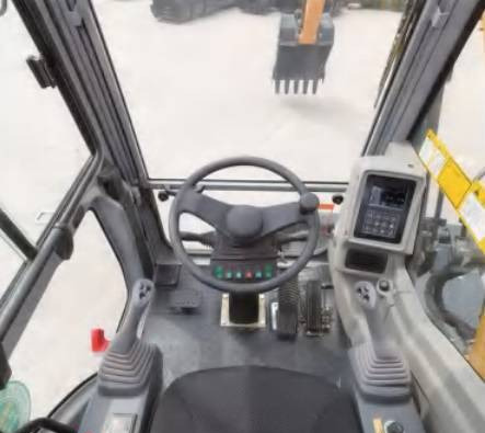 NEW MAXUS 14 TON Wheeled Excavator Warranty up to 10 YEARS | НОВИЙ Колісний екскаватор MAXUS 14 ТОН Гарантія до 10 РОКІВ - Ekskavator roda: gambar 5 NEW MAXUS 14 TON Wheeled Excavator Warranty up to 10 YEARS | НОВИЙ Колісний екскаватор MAXUS 14 ТОН Гарантія до 10 РОКІВ - Ekskavator roda: gambar 5