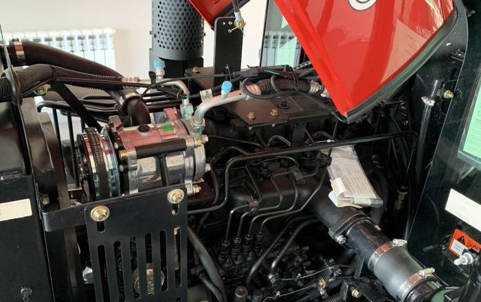NEW MAXUS 55 HP 4x4 Tractor Euro 5 Warranty up to 10 YEARS | НОВИЙ MAXUS 55 К.с. 4x4 Трактор Євро 5 Гарантія до 10 РОКІВ - Traktor: gambar 4 NEW MAXUS 55 HP 4x4 Tractor Euro 5 Warranty up to 10 YEARS | НОВИЙ MAXUS 55 К.с. 4x4 Трактор Євро 5 Гарантія до 10 РОКІВ - Traktor: gambar 4