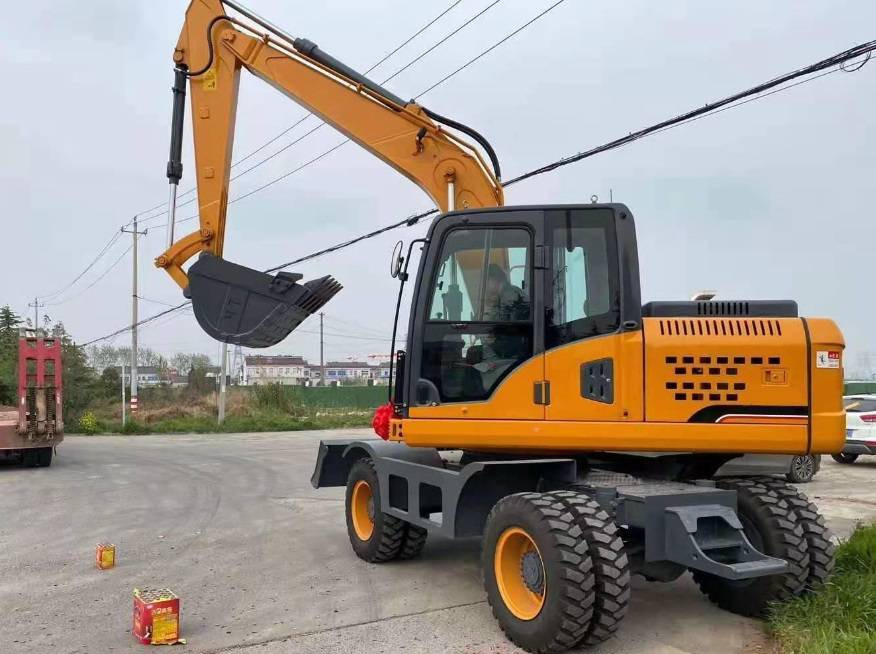 NEW MAXUS Cummins 14 TON Excavator Warranty up to 10 Years НОВА екскаватор MAXUS Cummins 14 ТОН Гарантія до 10 Років NOWA koparka MAXUS Cummins 14 TON Gwarancja do 10 LAT - Ekskavator roda: gambar 1 NEW MAXUS Cummins 14 TON Excavator Warranty up to 10 Years НОВА екскаватор MAXUS Cummins 14 ТОН Гарантія до 10 Років NOWA koparka MAXUS Cummins 14 TON Gwarancja do 10 LAT - Ekskavator roda: gambar 1