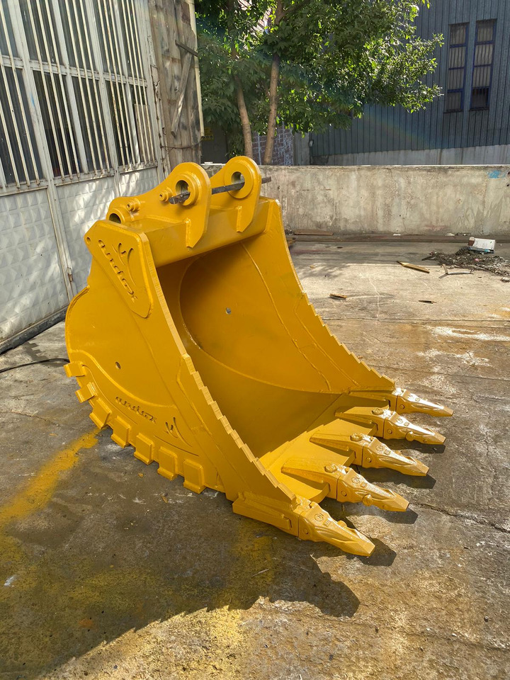CAT Rock Bucket - Ember ekskavator untuk Peralatan konstruksi: gambar 2 CAT Rock Bucket - Ember ekskavator untuk Peralatan konstruksi: gambar 2