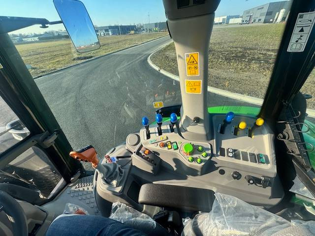 Traktor baru Deutz-Fahr 6205G  Nieuw! Geen Adblue! Outside EU!: gambar 15