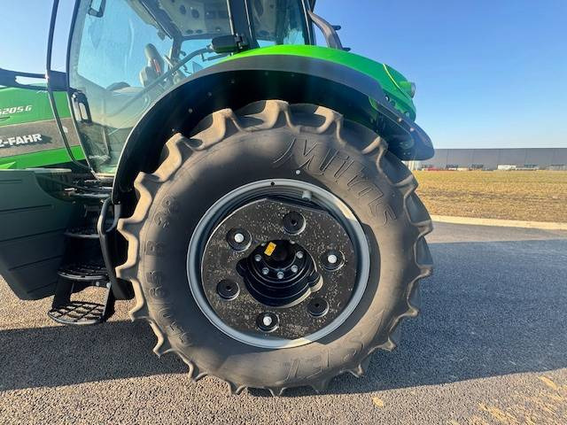 Traktor baru Deutz-Fahr 6205G  Nieuw! Geen Adblue! Outside EU!: gambar 13