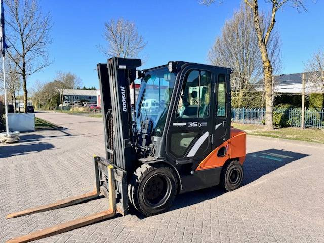Doosan D35c Pro-7 - Forklift diesel: gambar 3 Doosan D35c Pro-7 - Forklift diesel: gambar 3