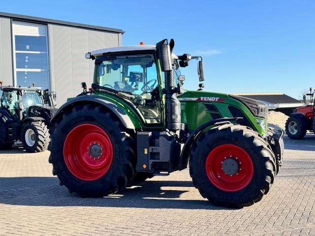 Fendt 724 Gen6 Profi Plus, 1045 uur! - Traktor: gambar 4 Fendt 724 Gen6 Profi Plus, 1045 uur! - Traktor: gambar 4
