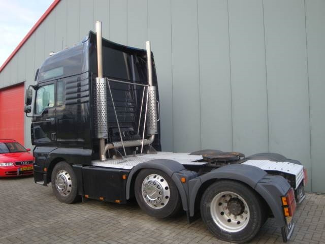 MAN TGA 26.530 - Tractor head: gambar 5 MAN TGA 26.530 - Tractor head: gambar 5