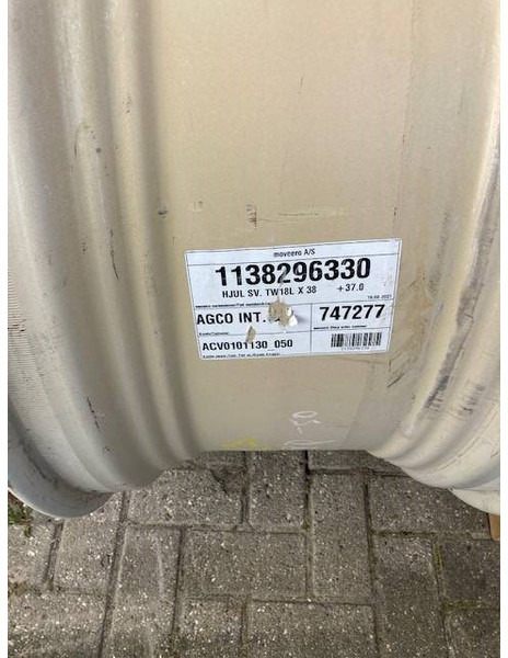 Valtra 18x38 - Roda/ Ban untuk Peralatan pertanian: gambar 2 Valtra 18x38 - Roda/ Ban untuk Peralatan pertanian: gambar 2