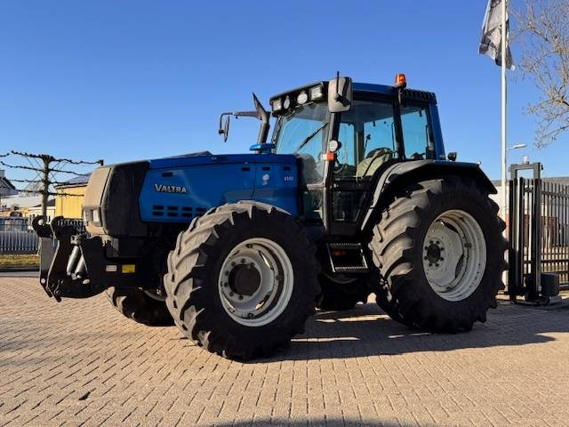 Valtra 8550 Hitech! - Traktor: gambar 5 Valtra 8550 Hitech! - Traktor: gambar 5