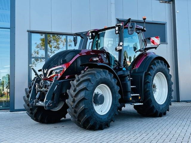 Valtra Q305 DEMO Super Compleet! - Traktor: gambar 1 Valtra Q305 DEMO Super Compleet! - Traktor: gambar 1