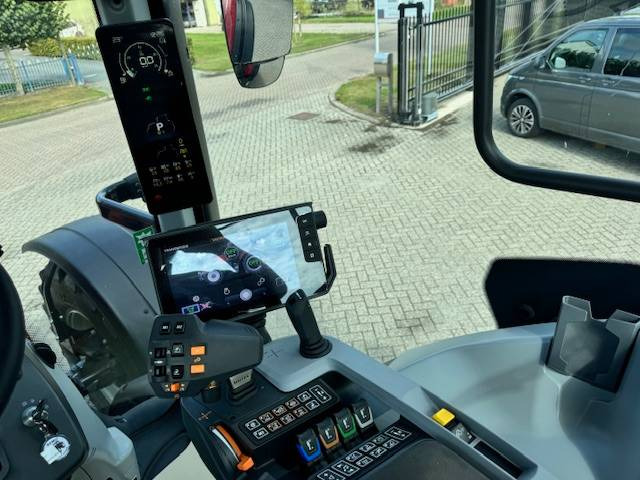 Traktor baru Valtra T175 Ecopower Direct Smart Touch!: gambar 8