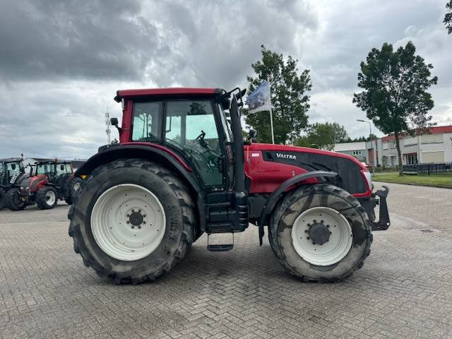 Valtra T193 Hitech TWINTRAC 5900 uur! - Traktor: gambar 4 Valtra T193 Hitech TWINTRAC 5900 uur! - Traktor: gambar 4