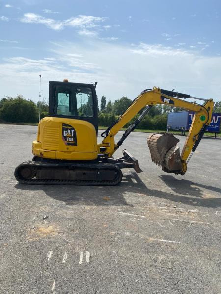 Caterpillar 305E - Ekskavator mini: gambar 4 Caterpillar 305E - Ekskavator mini: gambar 4