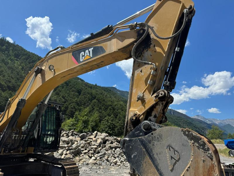 Caterpillar 336EL ME - Ekskavator perayap: gambar 5 Caterpillar 336EL ME - Ekskavator perayap: gambar 5