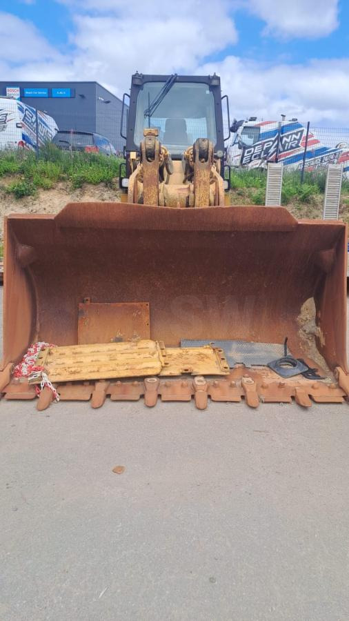 Caterpillar 973C - Crawler loader: gambar 3 Caterpillar 973C - Crawler loader: gambar 3