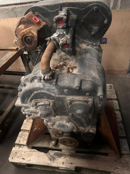 Dana 16.5 MT Transmission  - Poros penggerak: gambar 4 Dana 16.5 MT Transmission  - Poros penggerak: gambar 4