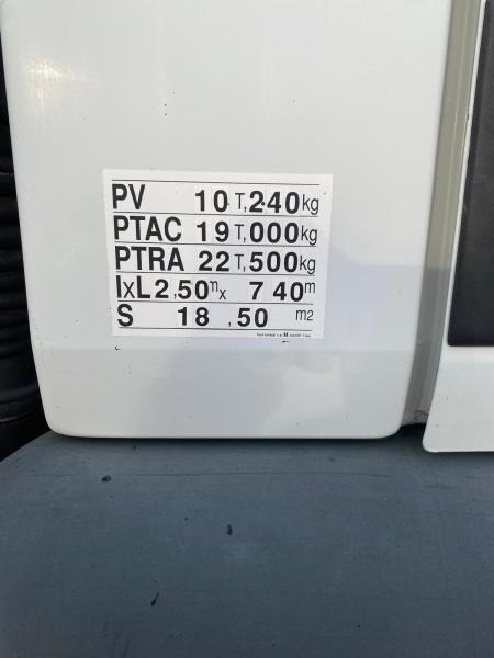 Leasing Renault Premium 300 CV Renault Premium 300 CV: gambar 9