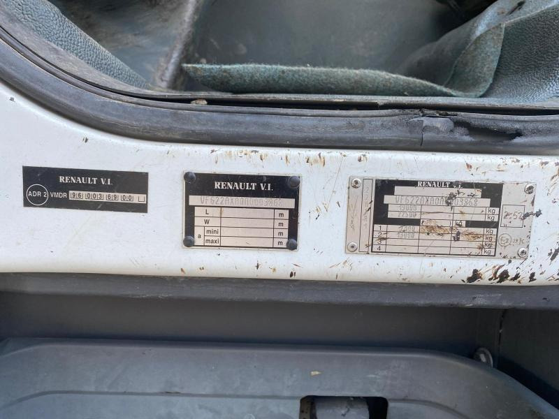 Leasing Renault Premium 300 CV Renault Premium 300 CV: gambar 10