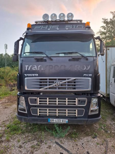 Volvo FH16 - 610 - Truk flatbed: gambar 2 Volvo FH16 - 610 - Truk flatbed: gambar 2