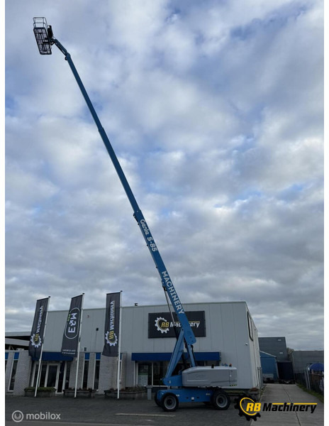 Genie S-85 - Boom teleskopik: gambar 5 Genie S-85 - Boom teleskopik: gambar 5