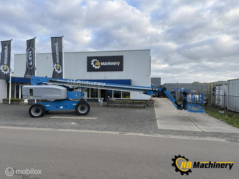 Genie S-85 - Boom teleskopik: gambar 3 Genie S-85 - Boom teleskopik: gambar 3