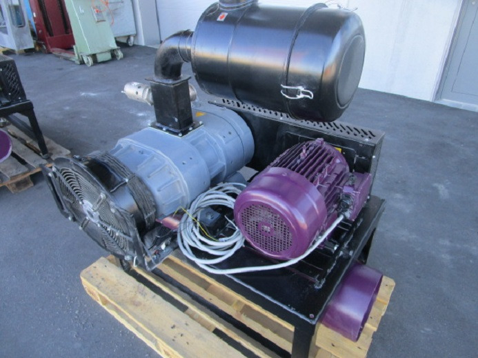 BARRATI VAKUUMPUMPE MIT GESTELL MIT ANSAUGFILTER UND SCHALLDÄMPFER - Mesin pengemas: gambar 3 BARRATI VAKUUMPUMPE MIT GESTELL MIT ANSAUGFILTER UND SCHALLDÄMPFER - Mesin pengemas: gambar 3