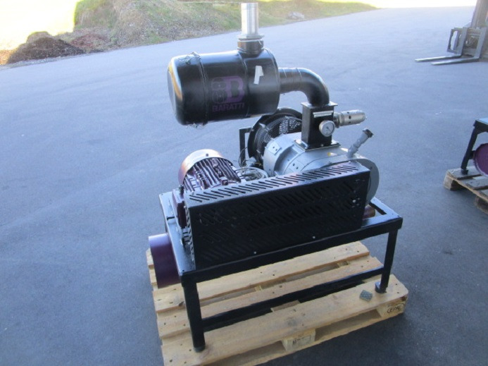 BARRATI VAKUUMPUMPE MIT GESTELL MIT ANSAUGFILTER UND SCHALLDÄMPFER - Mesin pengemas: gambar 4 BARRATI VAKUUMPUMPE MIT GESTELL MIT ANSAUGFILTER UND SCHALLDÄMPFER - Mesin pengemas: gambar 4