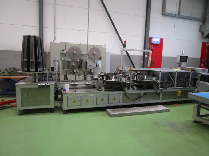 BECHER ETIKETTIERANLAGE SCHLEUTER GU 4S 6 - Mesin pengemas: gambar 2 BECHER ETIKETTIERANLAGE SCHLEUTER GU 4S 6 - Mesin pengemas: gambar 2