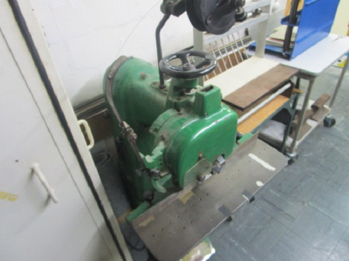 GEBRÜDER BREHMER 703/1 - Mesin percetakan: gambar 3 GEBRÜDER BREHMER 703/1 - Mesin percetakan: gambar 3