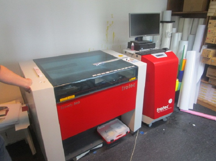 LASER CUTTER TROTEC SPEEDY 360 (Gravieren, Schneiden) - Mesin potong kertas: gambar 2 LASER CUTTER TROTEC SPEEDY 360 (Gravieren, Schneiden) - Mesin potong kertas: gambar 2