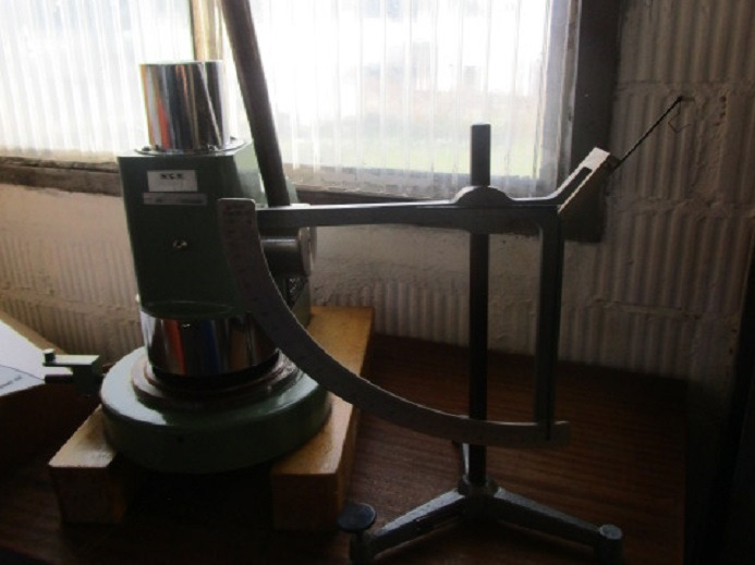 MECHANISCHE PAPIERWAAGE MIT HANDPROBE STANZE - Mesin percetakan: gambar 3 MECHANISCHE PAPIERWAAGE MIT HANDPROBE STANZE - Mesin percetakan: gambar 3