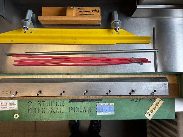 POLAR 66 - Mesin potong kertas: gambar 5 POLAR 66 - Mesin potong kertas: gambar 5