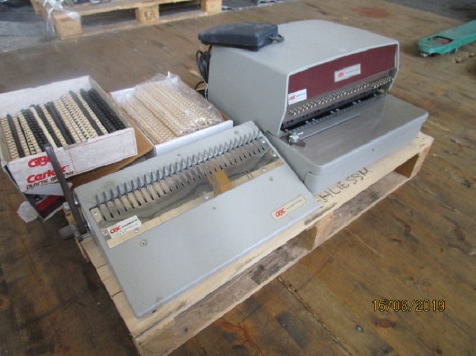 WIRO SCHLIESSMASCHINE GBC 112-PM-1 - Mesin percetakan: gambar 3 WIRO SCHLIESSMASCHINE GBC 112-PM-1 - Mesin percetakan: gambar 3