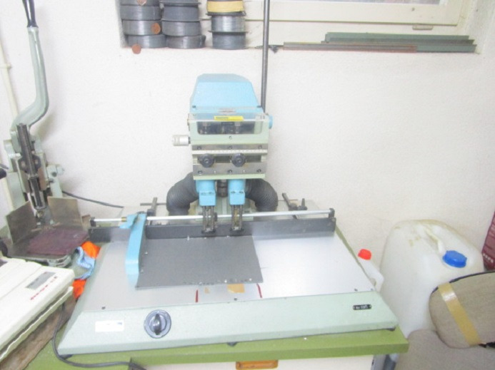 ZWEISPINDELBOHRMASCHINE O.M. - Mesin percetakan: gambar 2 ZWEISPINDELBOHRMASCHINE O.M. - Mesin percetakan: gambar 2