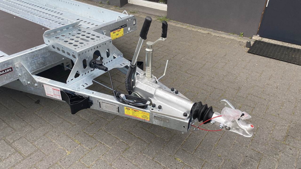 PRZYCZEPA BRIAN JAMES TRAILERS LAWETA KOPARKI MINIKOPARKI 3500KG 320x170 / BRIAN JAMES TRAILERS Excavator/Miniexcavator Flatbed Trailer 3500KG 320x170 - Trailer untuk mesin konstruksi: gambar 5 PRZYCZEPA BRIAN JAMES TRAILERS LAWETA KOPARKI MINIKOPARKI 3500KG 320x170 / BRIAN JAMES TRAILERS Excavator/Miniexcavator Flatbed Trailer 3500KG 320x170 - Trailer untuk mesin konstruksi: gambar 5