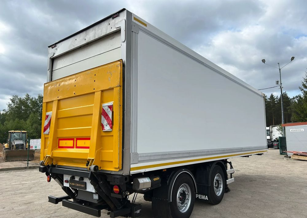 Krone CARRIER VECTOR 1550 / 2 OSIE / 22 PALETY / OŚ SKRĘTNA / WINDA + ROLETA !! - Semi-trailer berpendingin: gambar 4 Krone CARRIER VECTOR 1550 / 2 OSIE / 22 PALETY / OŚ SKRĘTNA / WINDA + ROLETA !! - Semi-trailer berpendingin: gambar 4